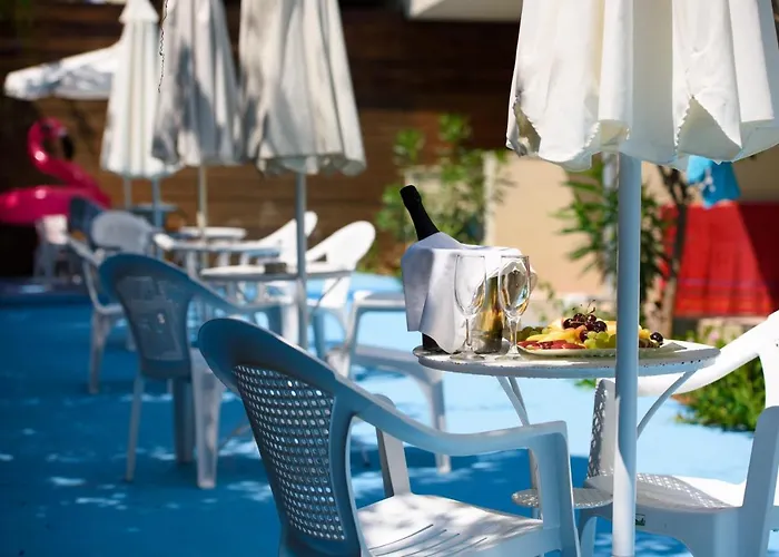 מלון Amalia Corfu - Adults Only 3*